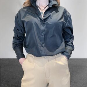 Camisa básica negra