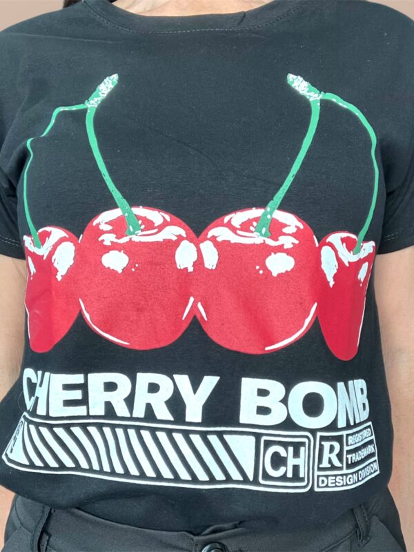 Remera Cherry