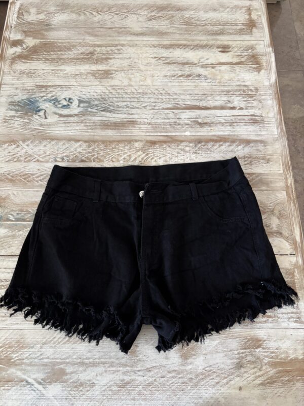 Short jean total black
