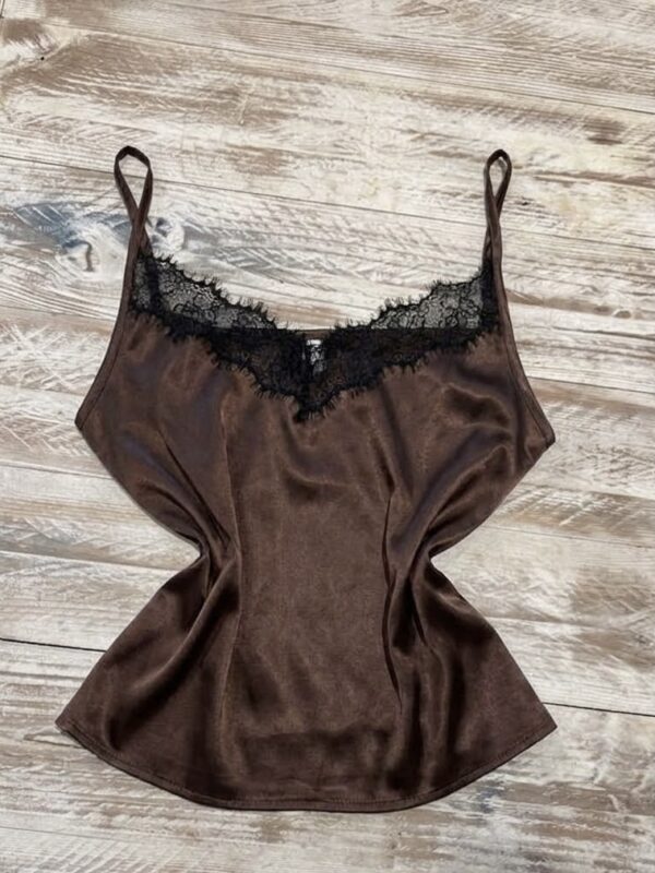 Top lencero satinado chocolate