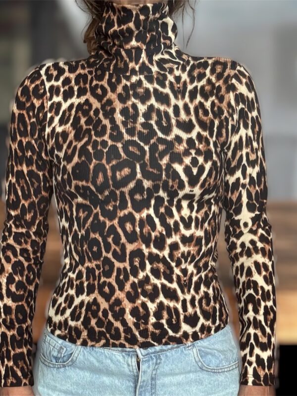 Remera cuello alto morley Leopardo Classic